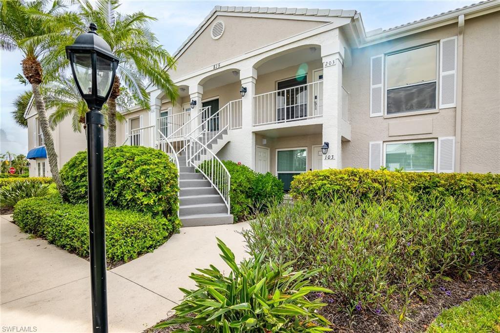 815 Gulf Pavilion Dr 203 Property Photo 2