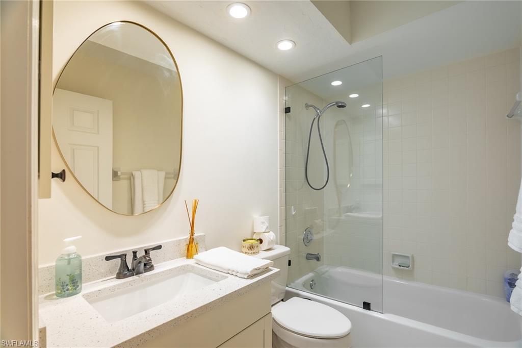 815 Gulf Pavilion Dr 203 Property Photo 17