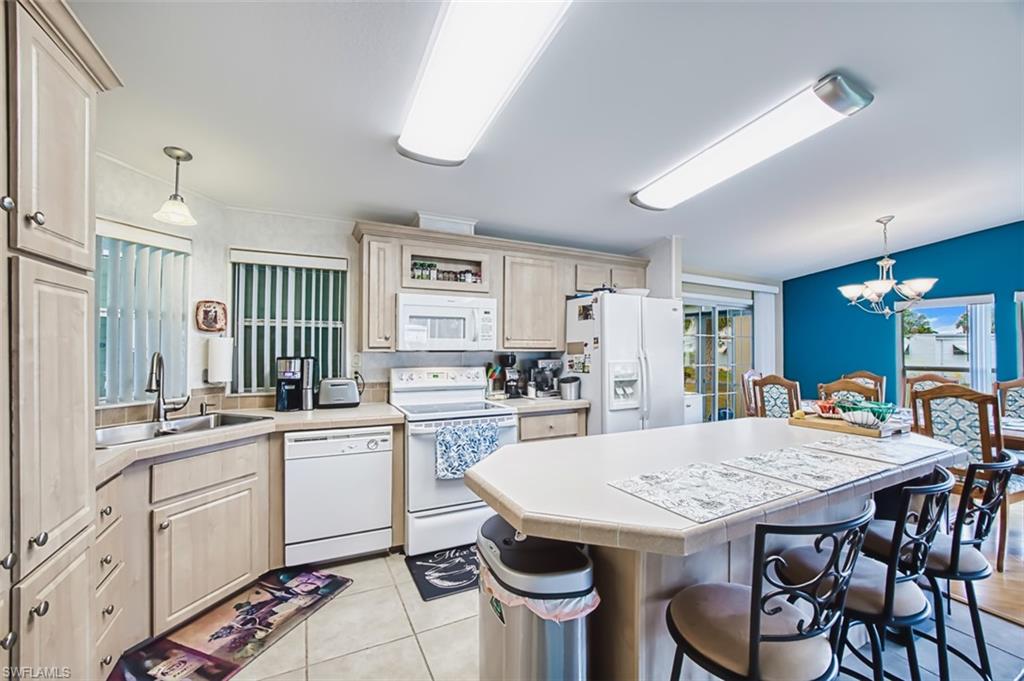 45 San Remo Cir Property Photo 13