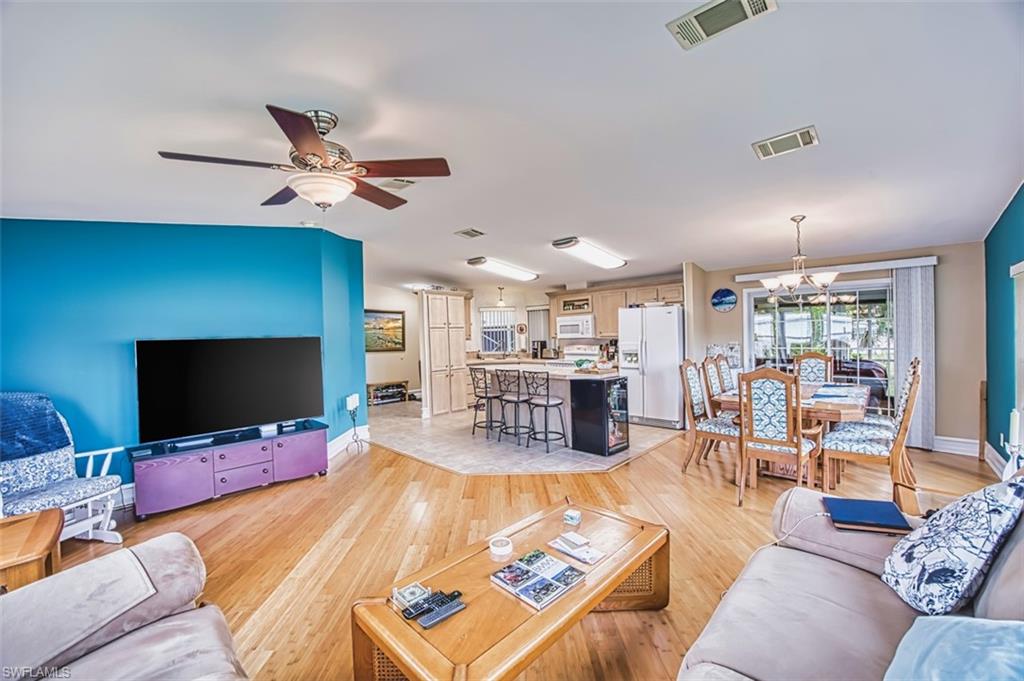45 San Remo Cir Property Photo 15