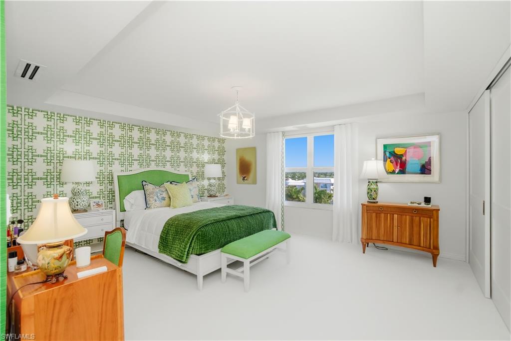 3003 Gulf Shore Blvd N 701 Property Photo 13