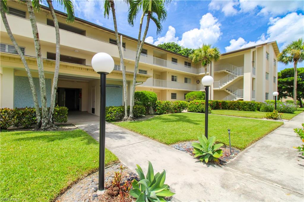 1020 Palm View Dr # C104 Property Photo 6