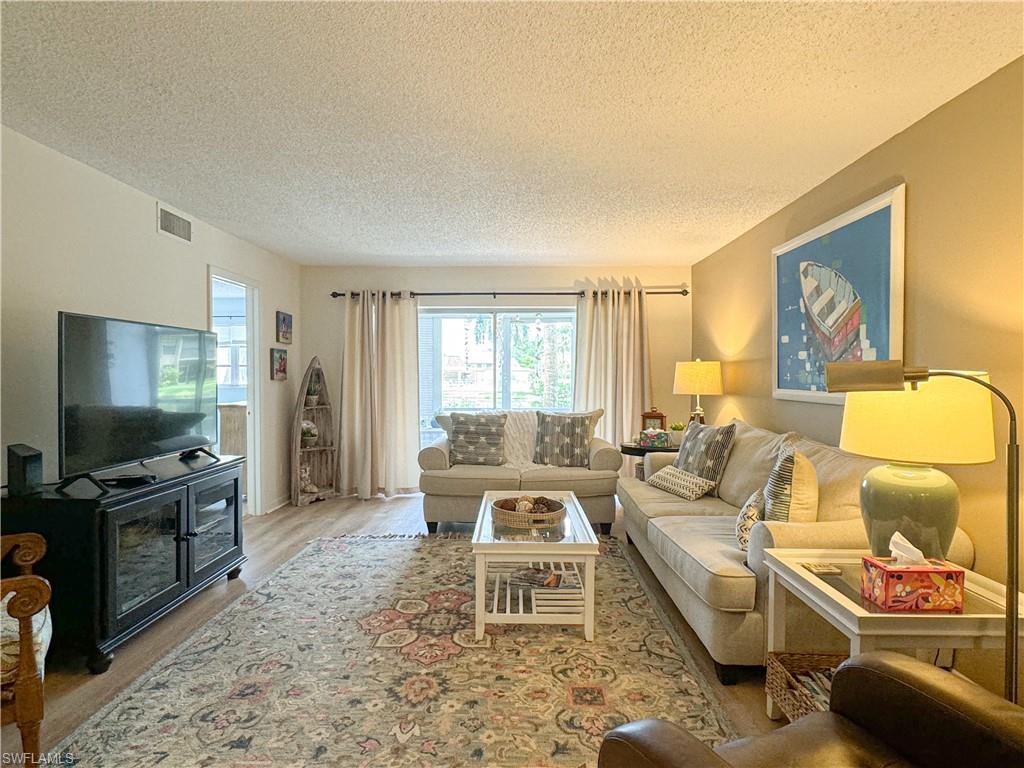 1020 Palm View Dr # C104 Property Photo 11