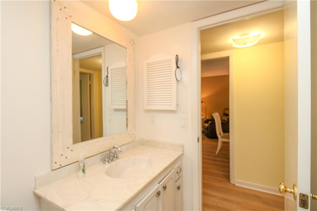 1020 Palm View Dr # C104 Property Photo 22