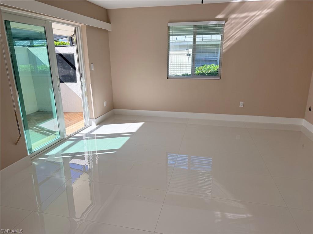 1575 Curlew Ave W 1 Property Photo 2