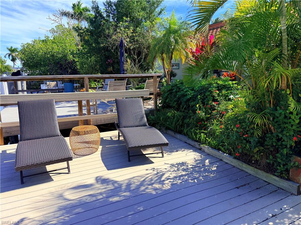 1575 Curlew Ave W 1 Property Photo 2