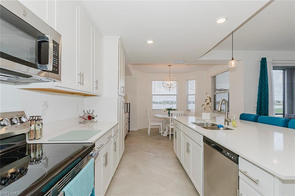 5629 Double Eagle Cir 4217 Property Photo 5