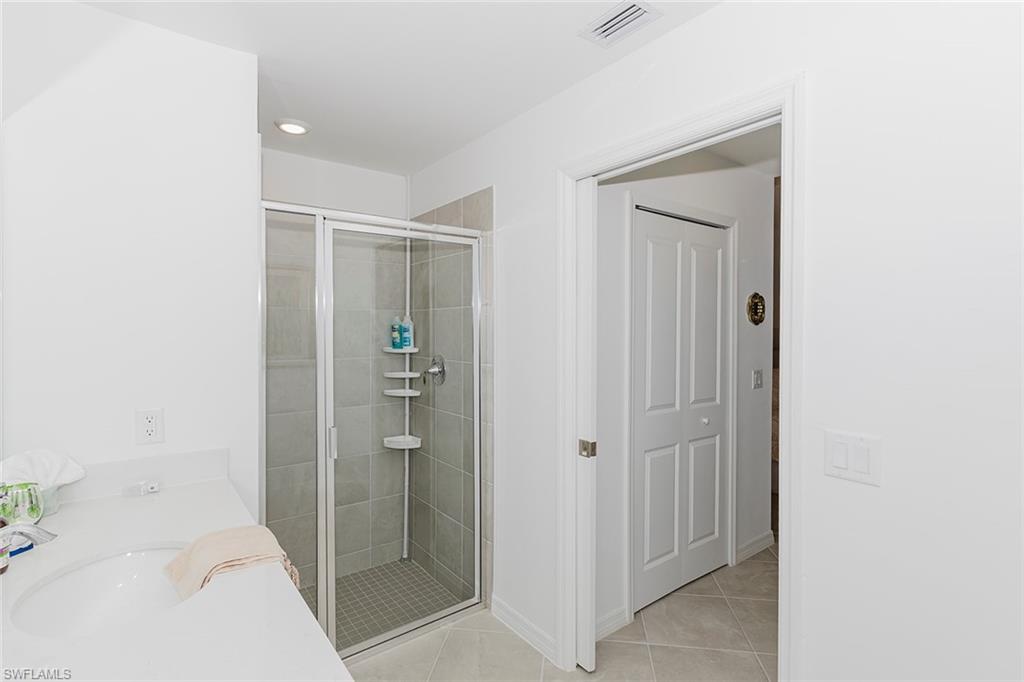 5629 Double Eagle Cir 4217 Property Photo 13