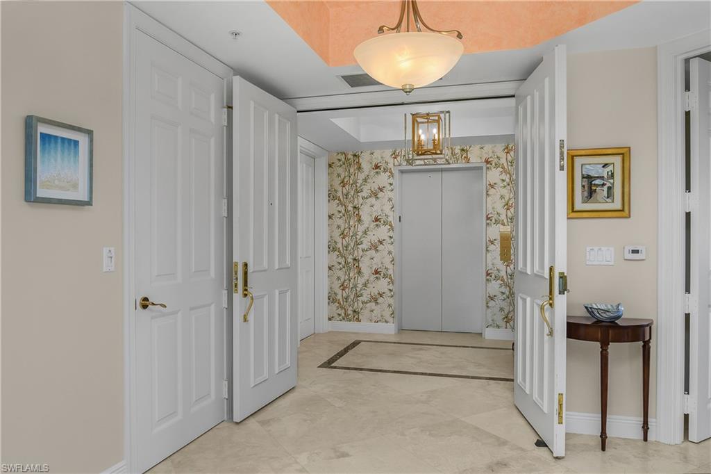 8787 Bay Colony Dr 906 Property Photo 4