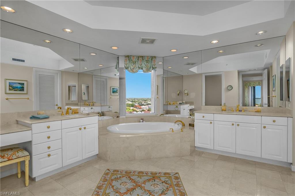 8787 Bay Colony Dr 906 Property Photo 20