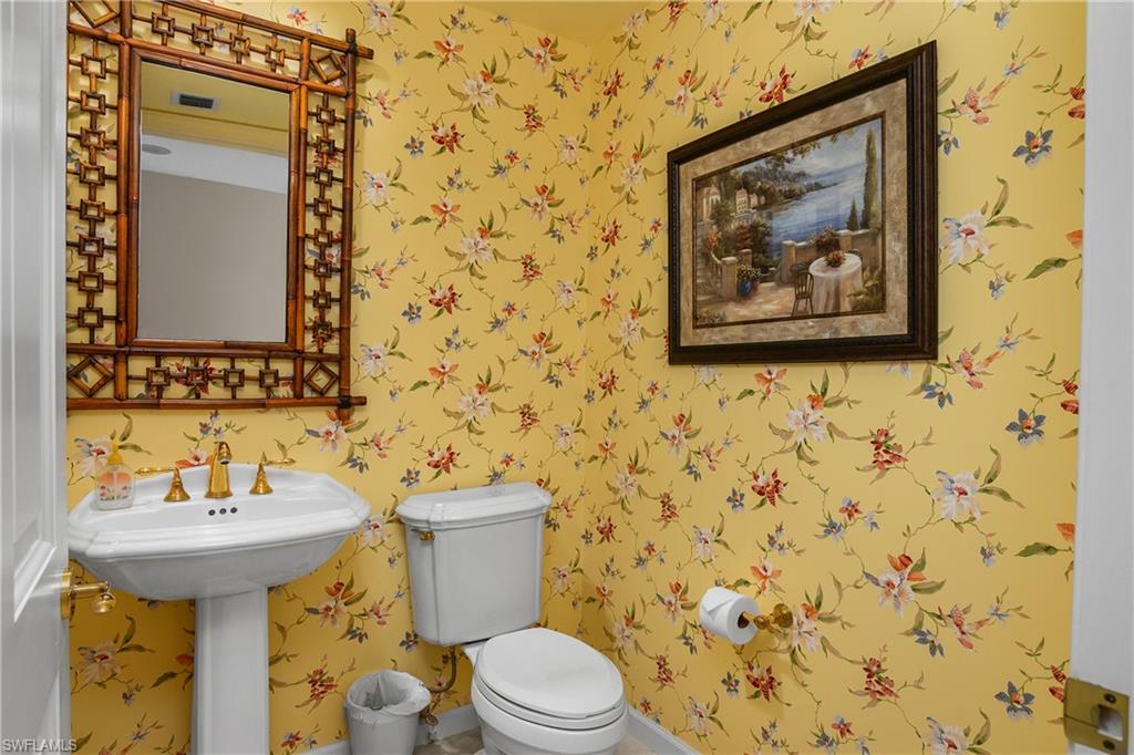8787 Bay Colony Dr 906 Property Photo 34