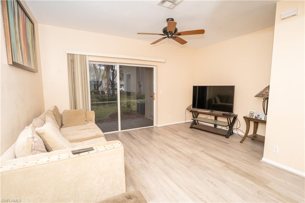 10062 Spyglass Hill Ln Property Photo 1