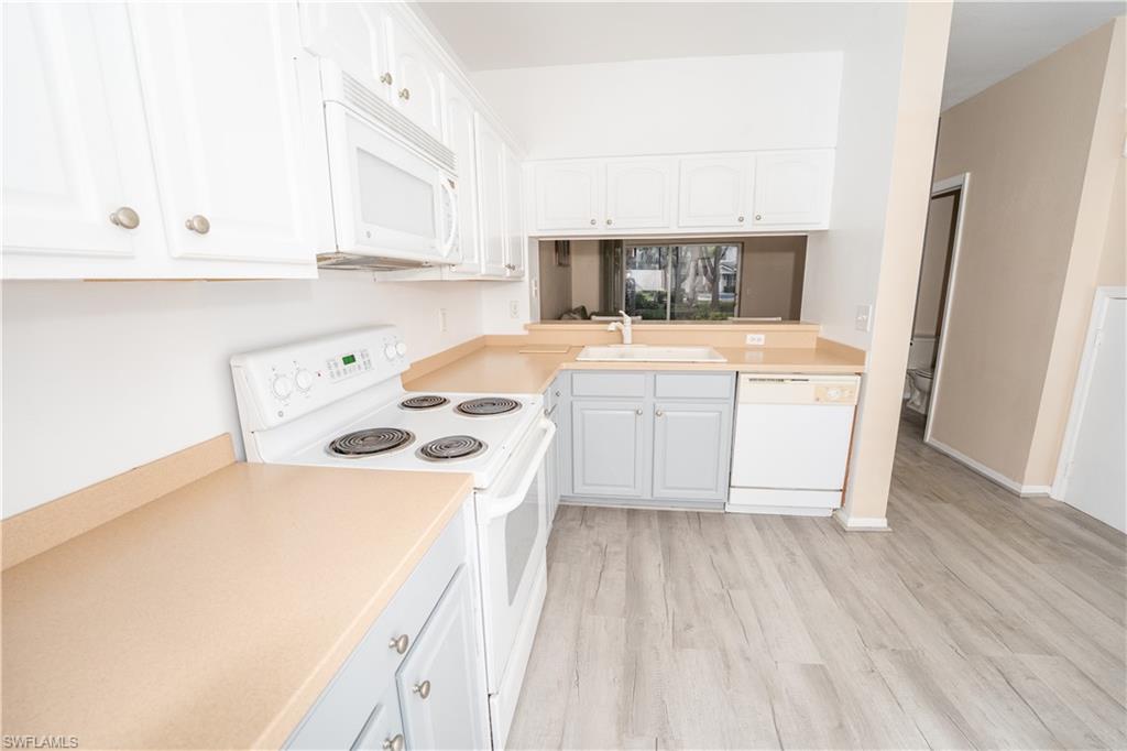 10062 Spyglass Hill Ln Property Photo 4