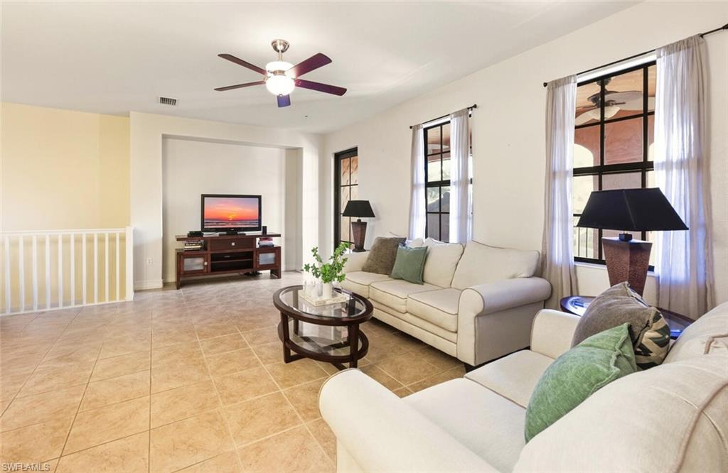9144 Delano St 9504 Property Photo 6