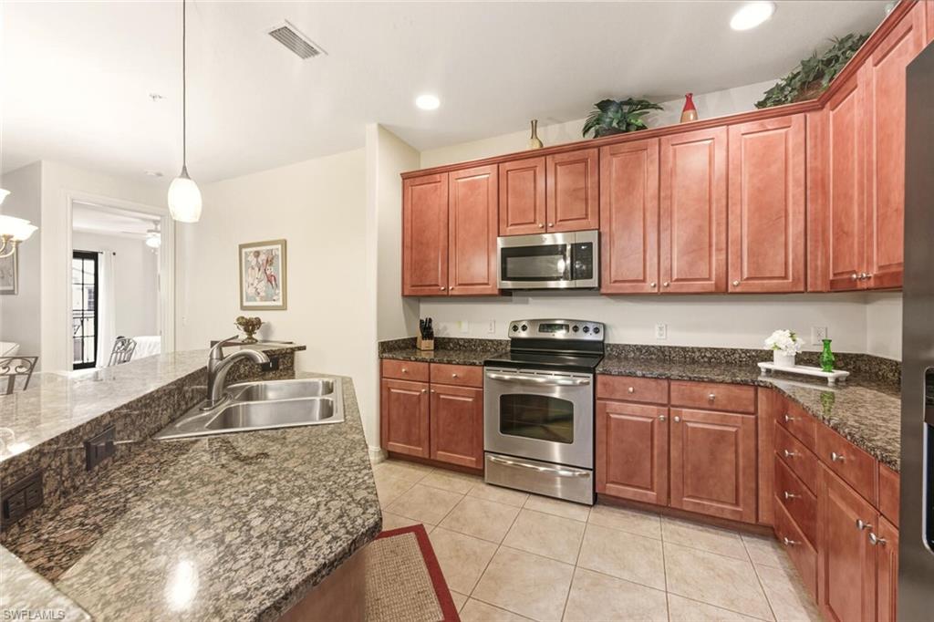 9144 Delano St 9504 Property Photo 15