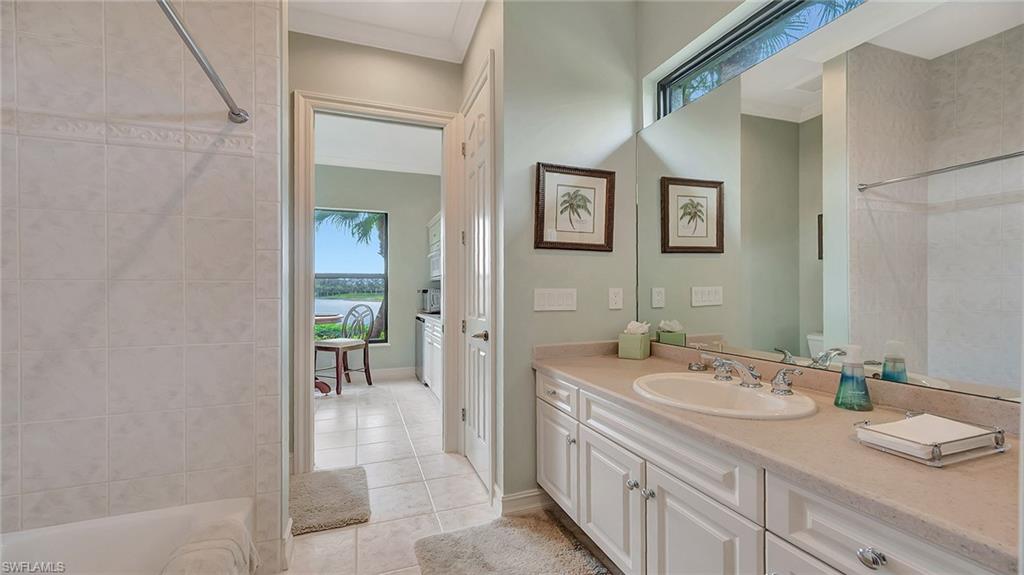 11238 Five Oaks Ln Property Photo 10