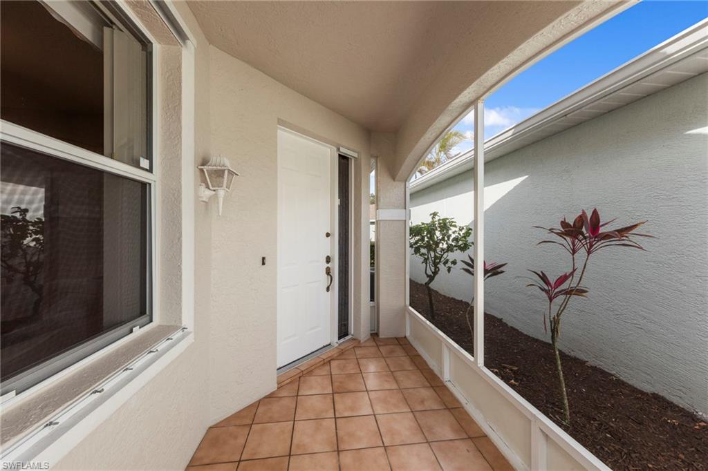 9410 Village View Blvd Property Photo 3