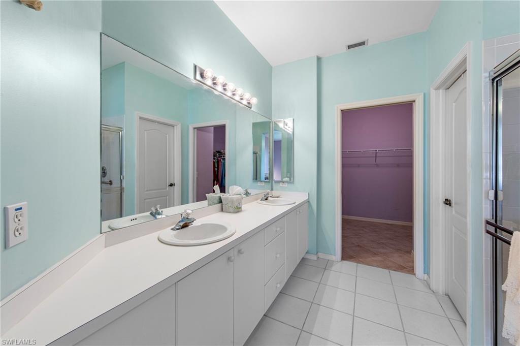 9410 Village View Blvd Property Photo 18
