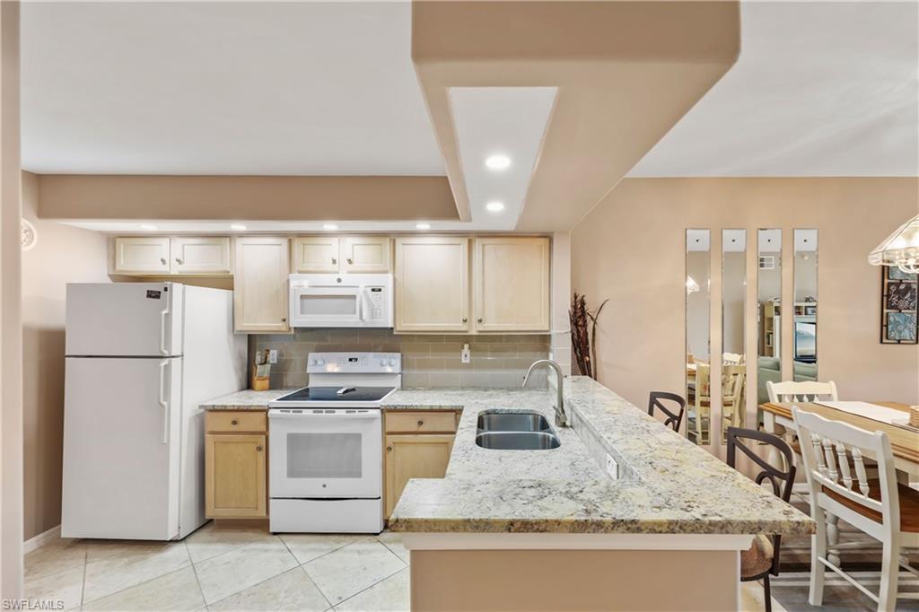 28064 Cavendish Ct 2404 Property Photo 5