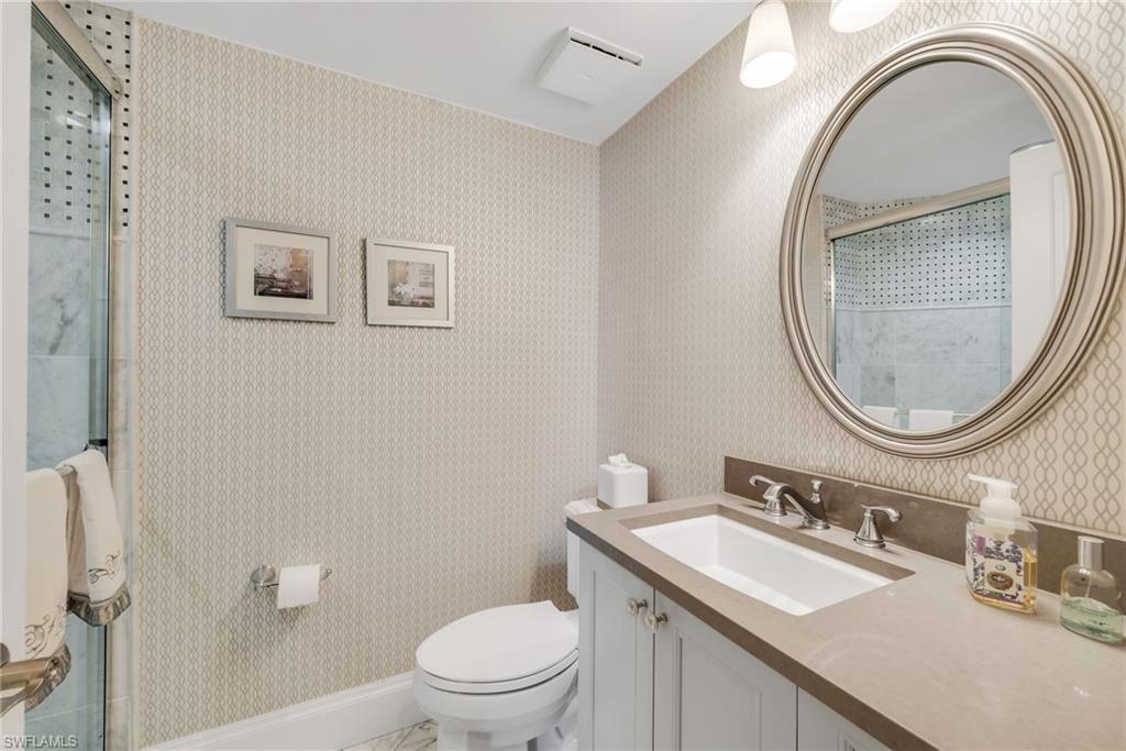 8171 Bay Colony Dr 403 Property Photo 16
