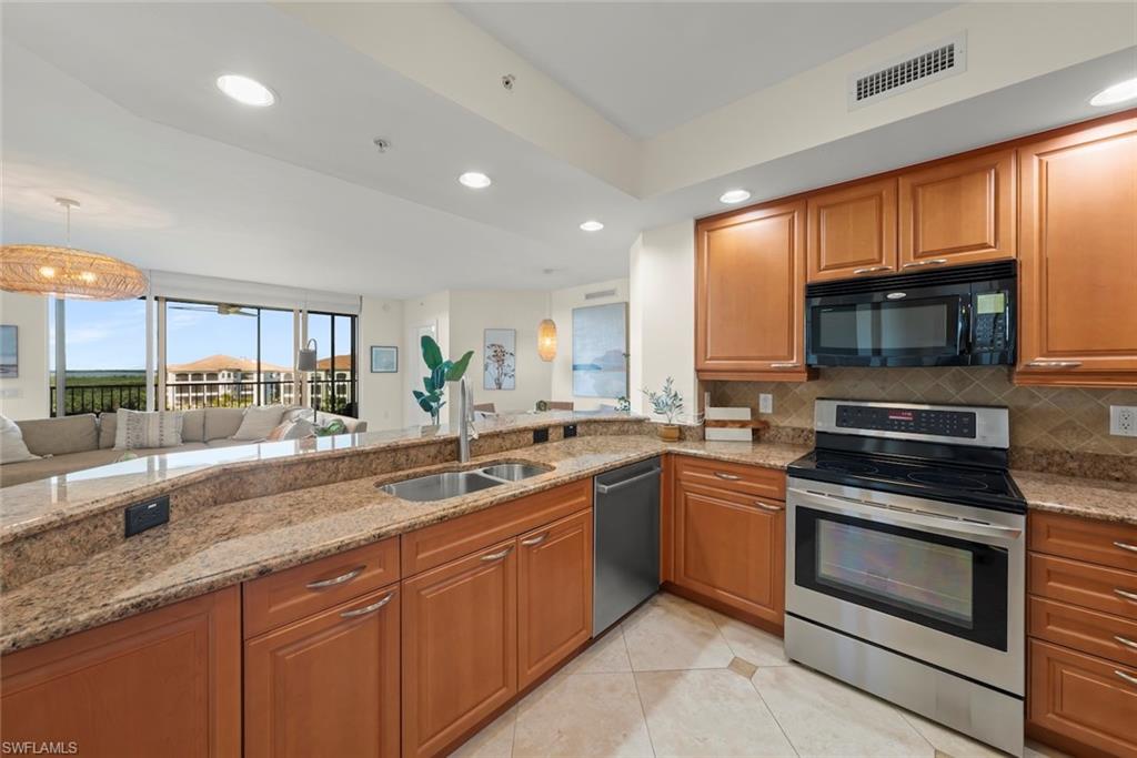 23540 Via Veneto Blvd 602 Property Photo 13