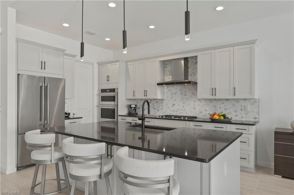 9072 Wisteria Way Property Photo 11