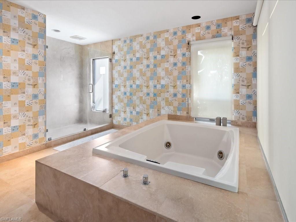 154 Cajeput Dr Property Photo 38