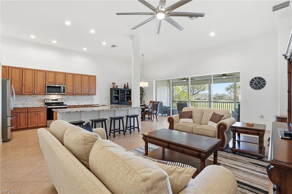 9340 Triana Ter 284 Property Photo 8