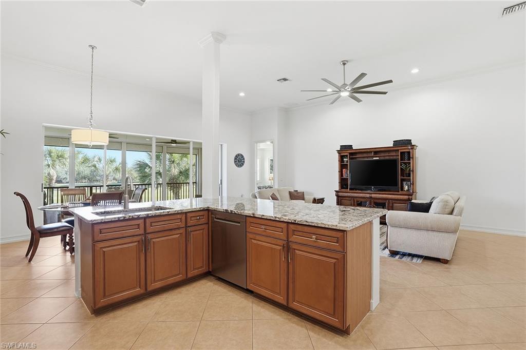 9340 Triana Ter 284 Property Photo 10
