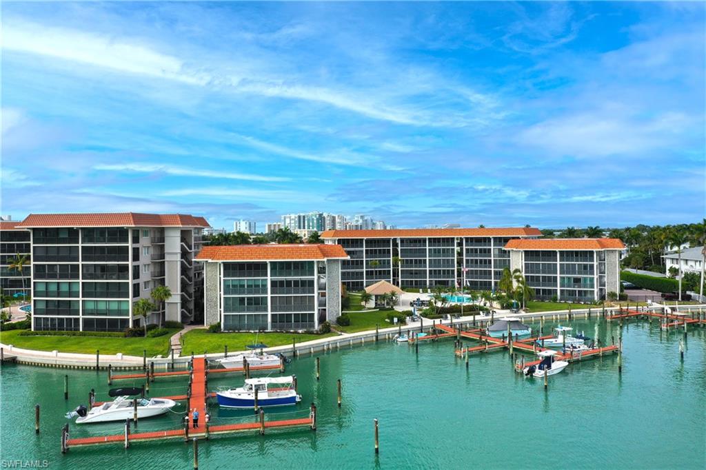 222 Harbour Dr 218 Property Photo 3