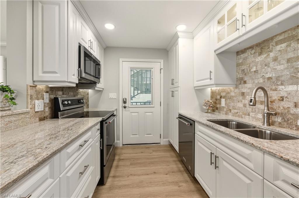 222 Harbour Dr 218 Property Photo 11