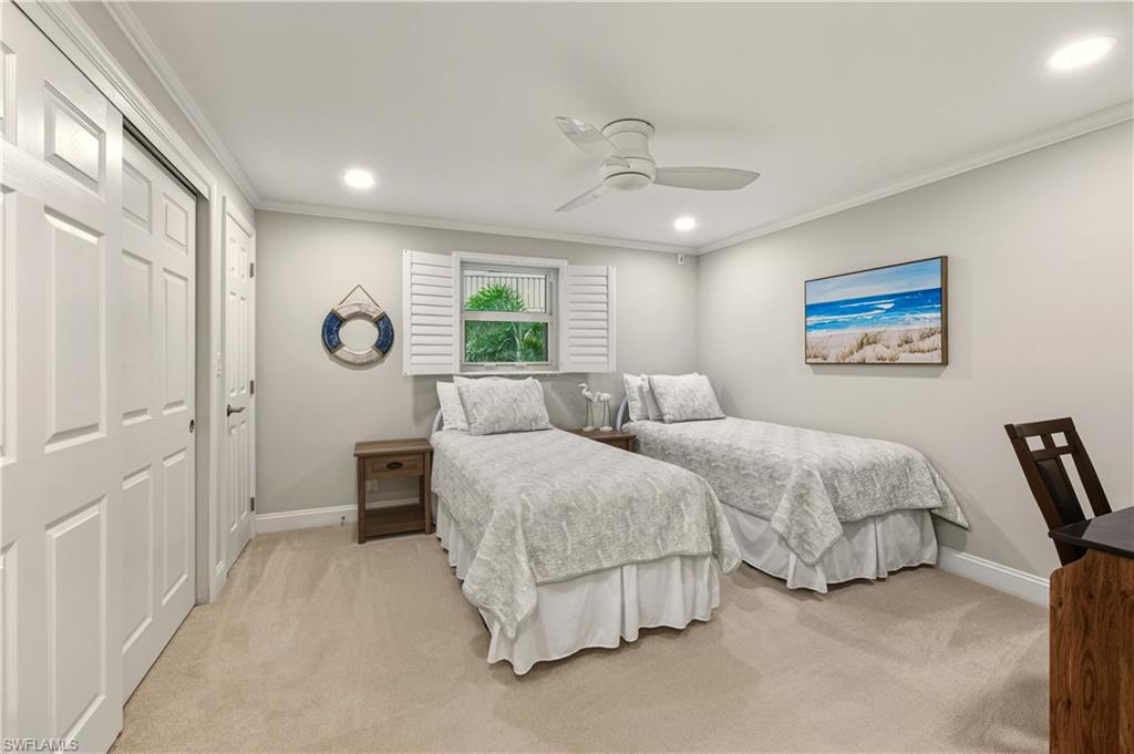 222 Harbour Dr 218 Property Photo 24