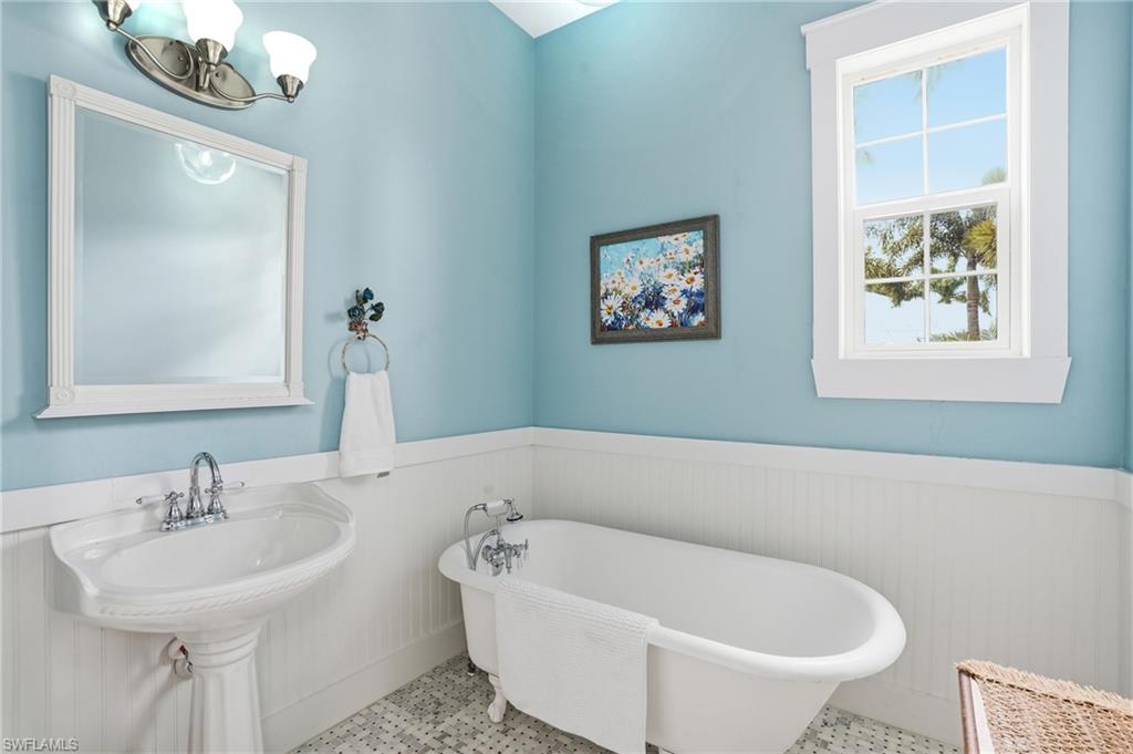 18161 Old Dominion Ct Property Photo 26