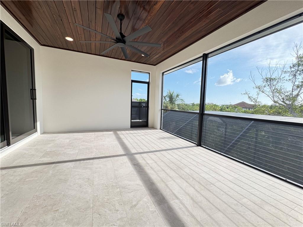 226003819 Property Photo 8
