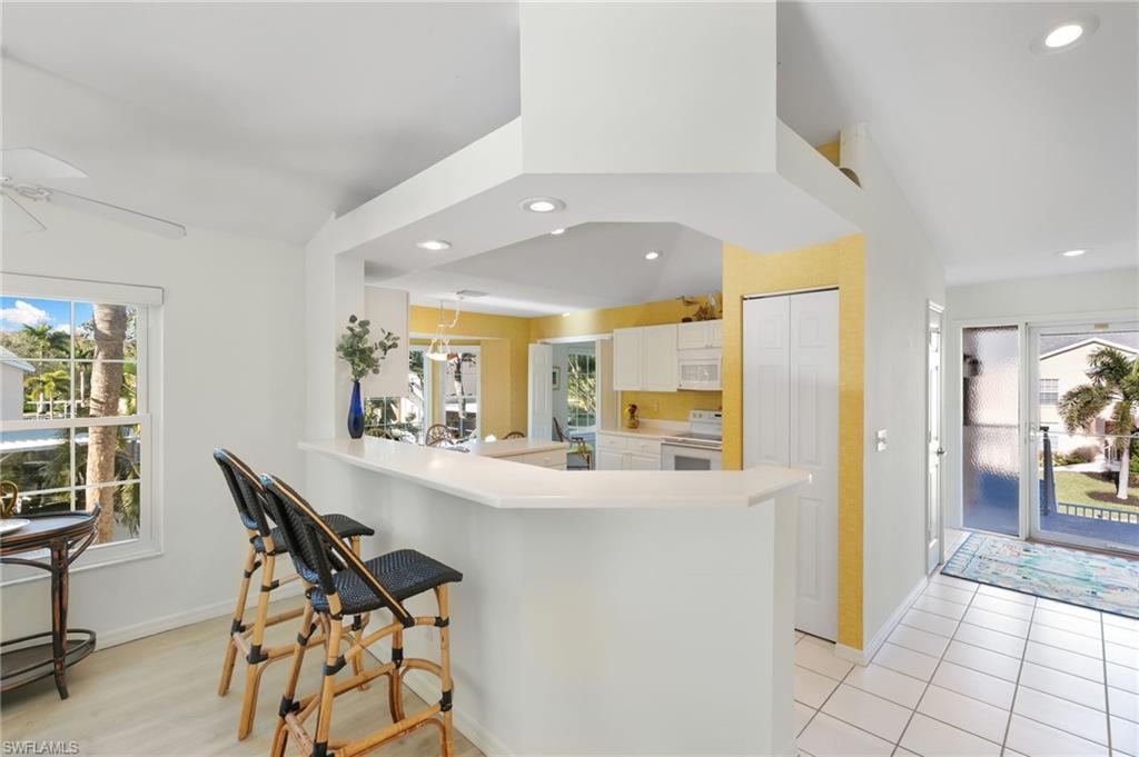 768 Wiggins Lake Dr 202 Property Photo 7