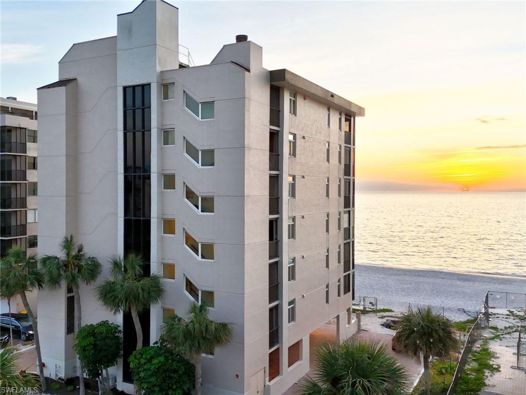 9415 Gulf Shore Dr 102 Property Photo 6