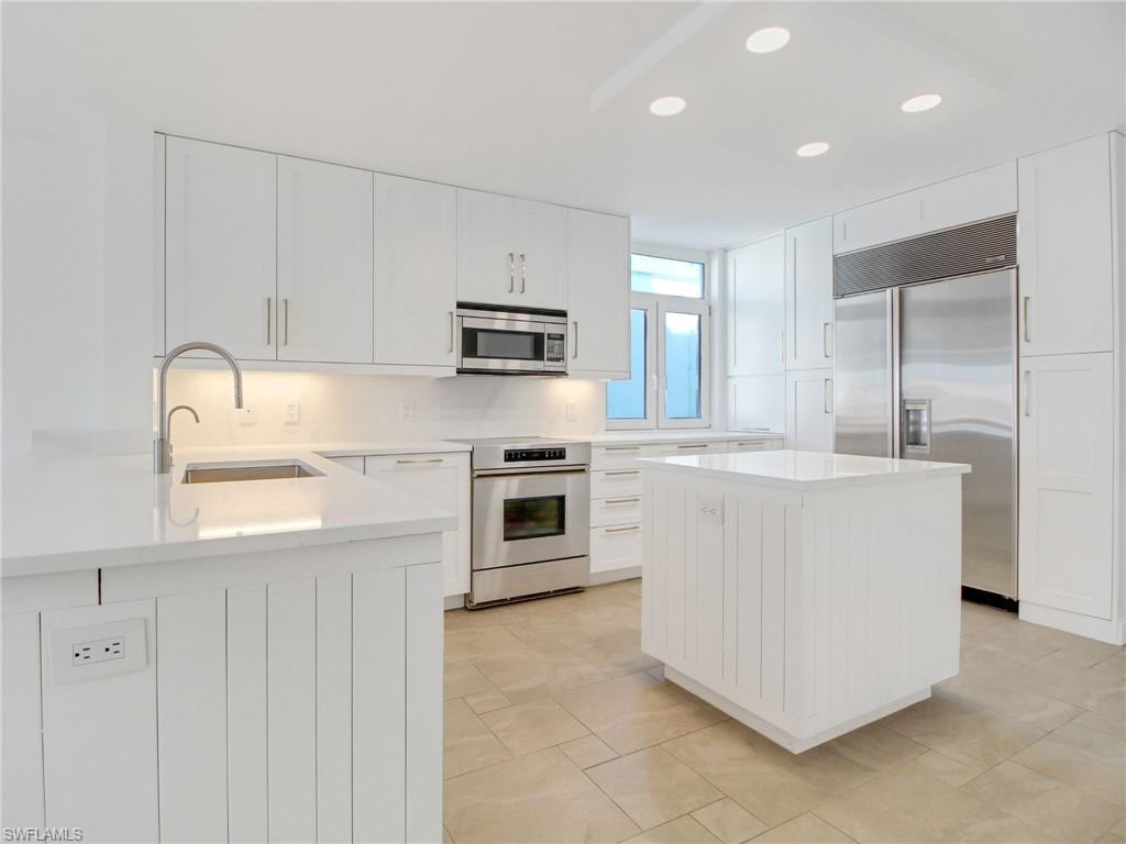 9415 Gulf Shore Dr 102 Property Photo 7
