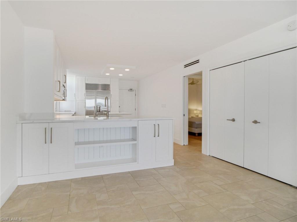 9415 Gulf Shore Dr 102 Property Photo 8
