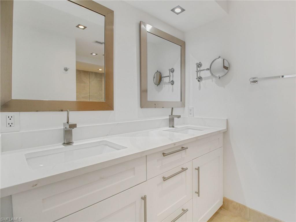 9415 Gulf Shore Dr 102 Property Photo 16