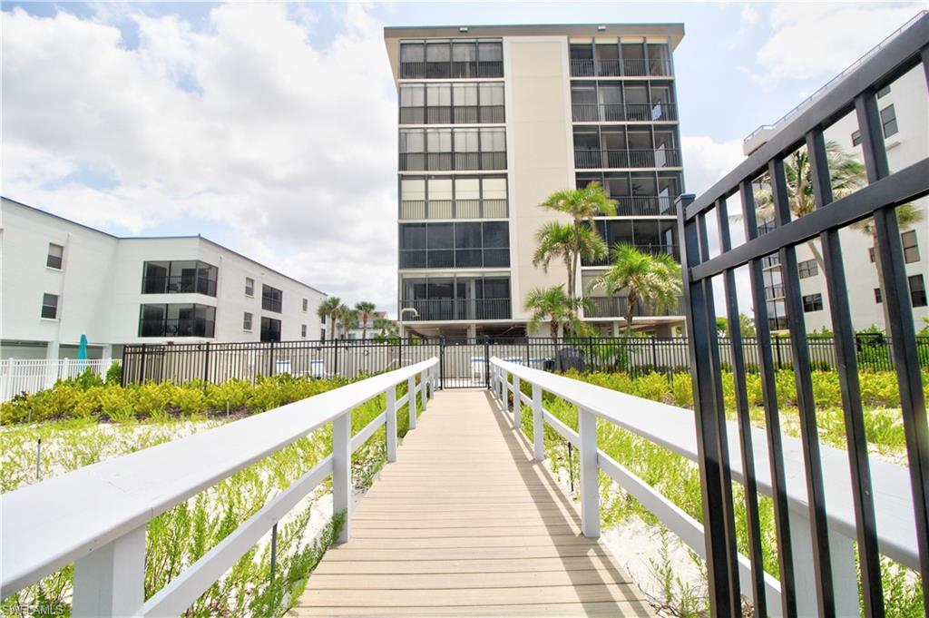 9415 Gulf Shore Dr 102 Property Photo 36