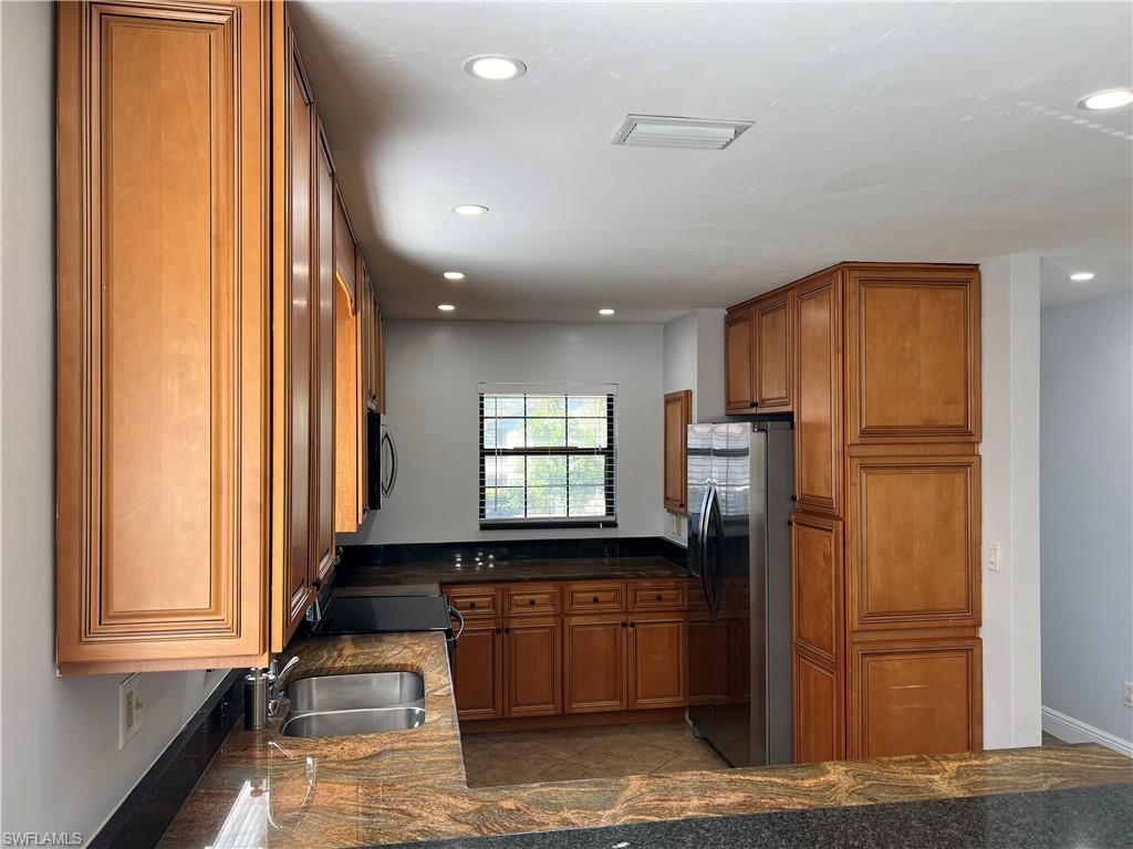 5270 Treetops Dr J201 Property Photo 25