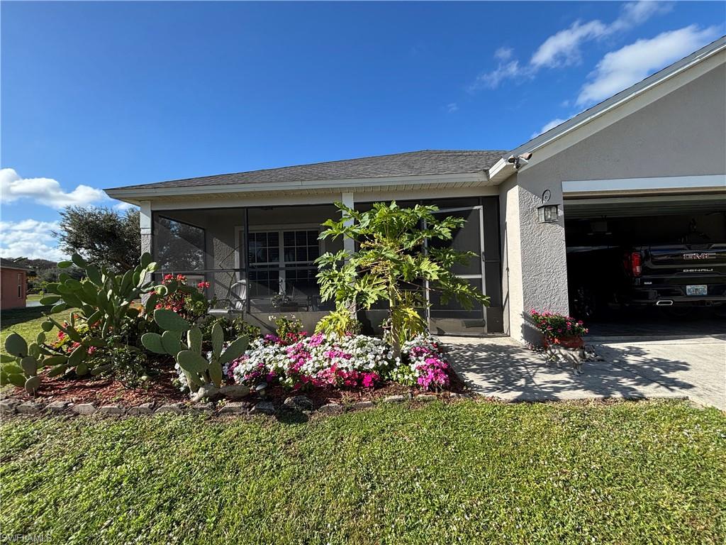 1243 Madison Ct Property Photo 3