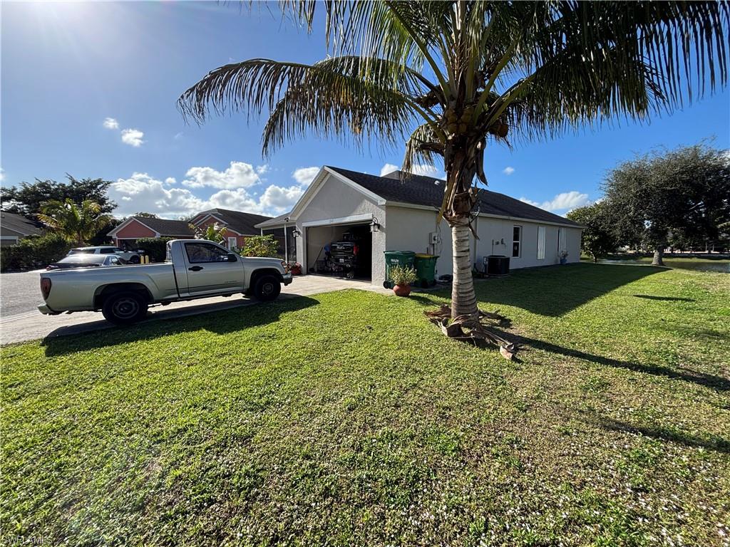 1243 Madison Ct Property Photo 4