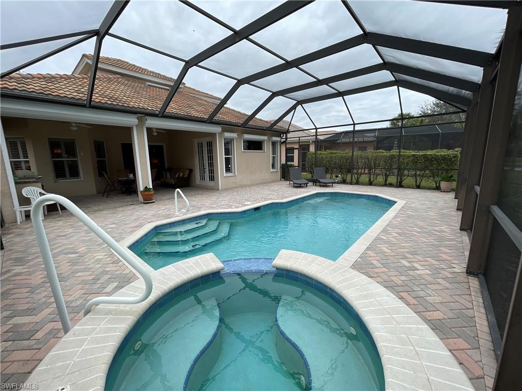 6478 Waverly Green Way Property Photo 4