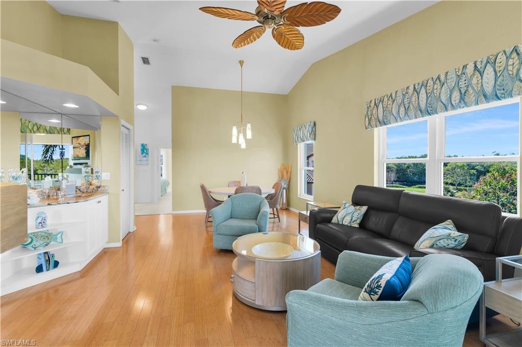 162 Newport Dr 1207 Property Photo 14