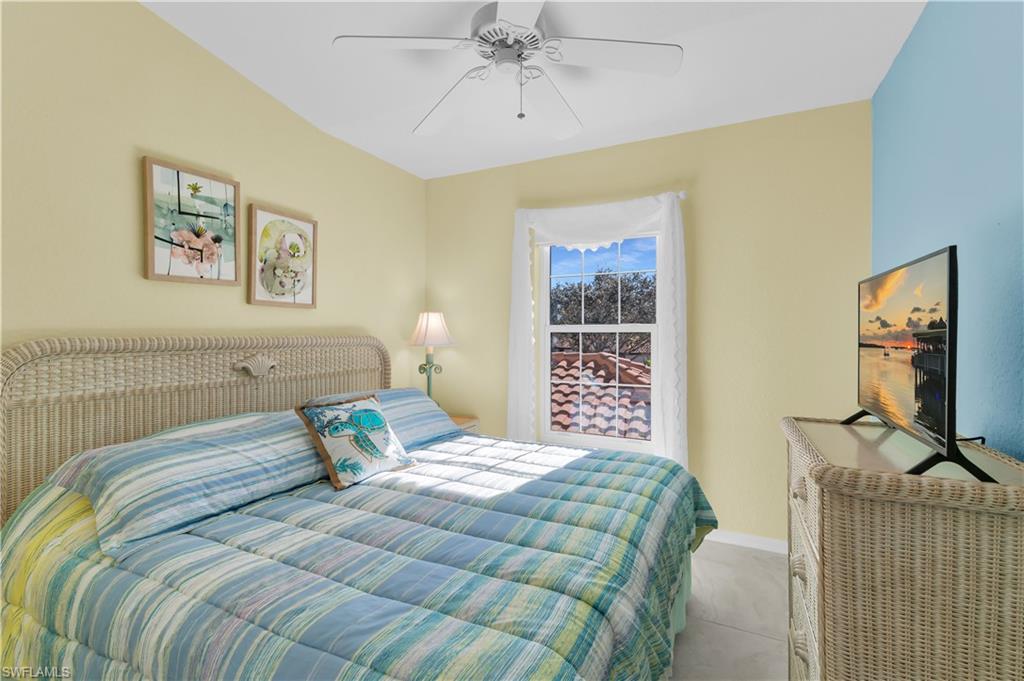162 Newport Dr 1207 Property Photo 23