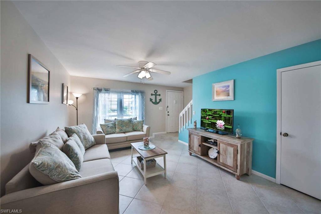 68 Marco Villas Dr R-5 Property Photo 2