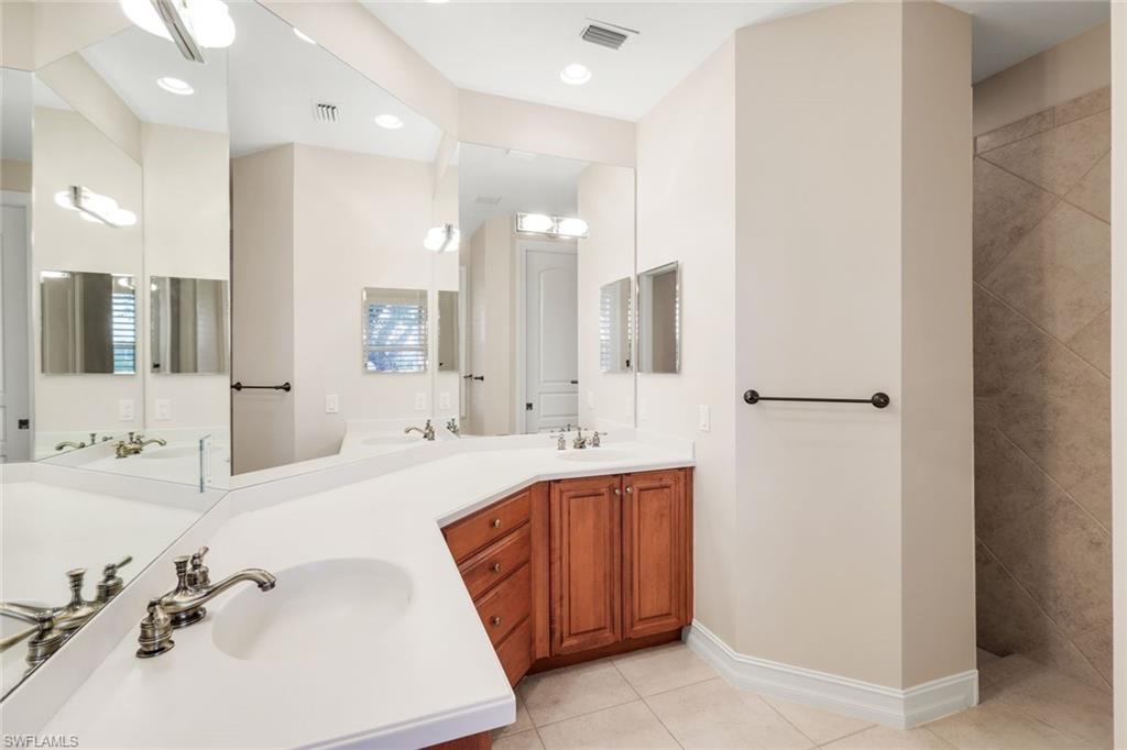 1589 Caxambas Ct Property Photo 20