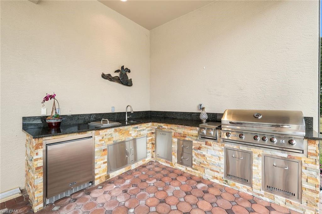 1589 Caxambas Ct Property Photo 28