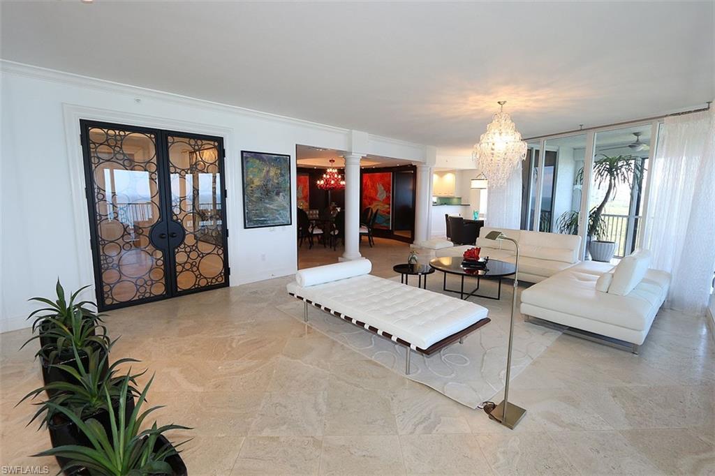 8665 Bay Colony Dr 901 Property Photo 4
